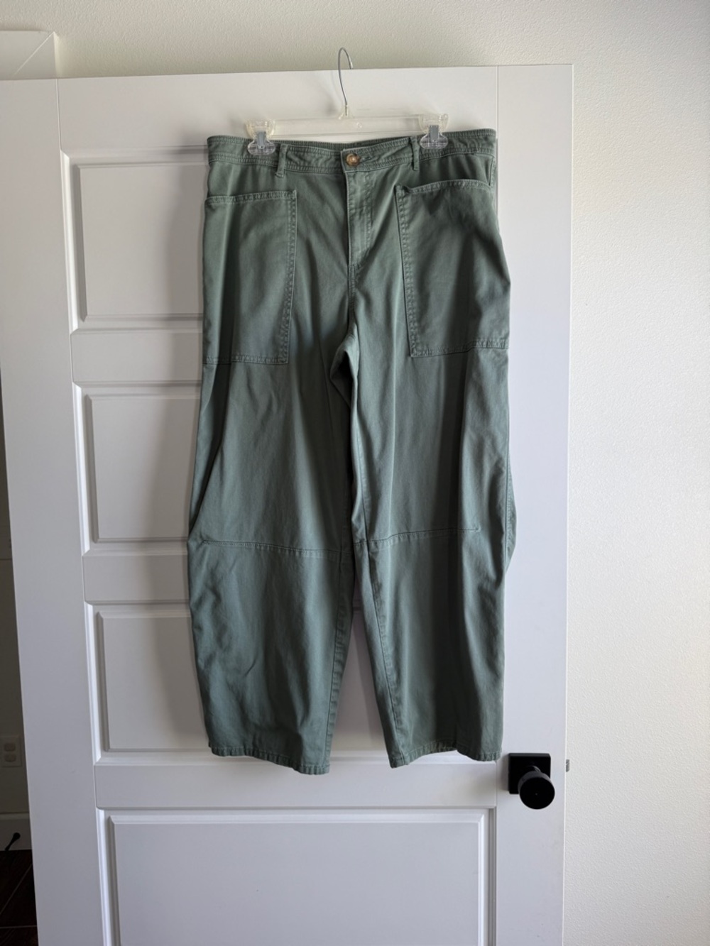 LOFT Barrel Leg Army Green Pants